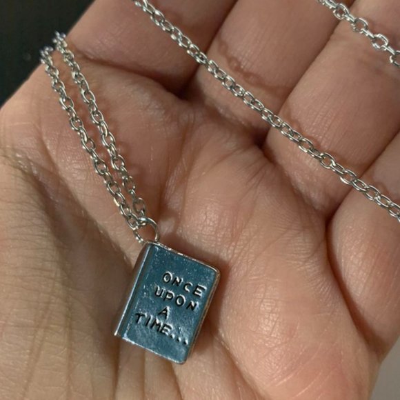 Once Upon A Time Silver tone Necklace - Picture 4 of 6